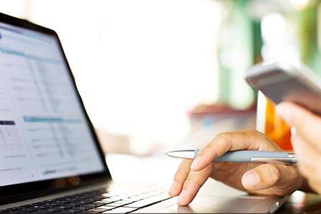 会议玻璃期货（玻璃期货交易）